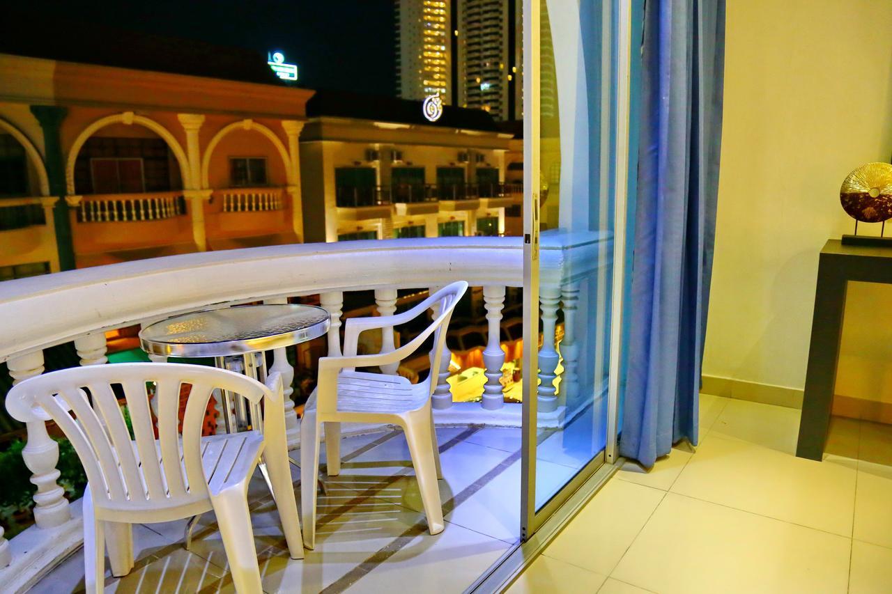 East Suites Pattaja Kültér fotó